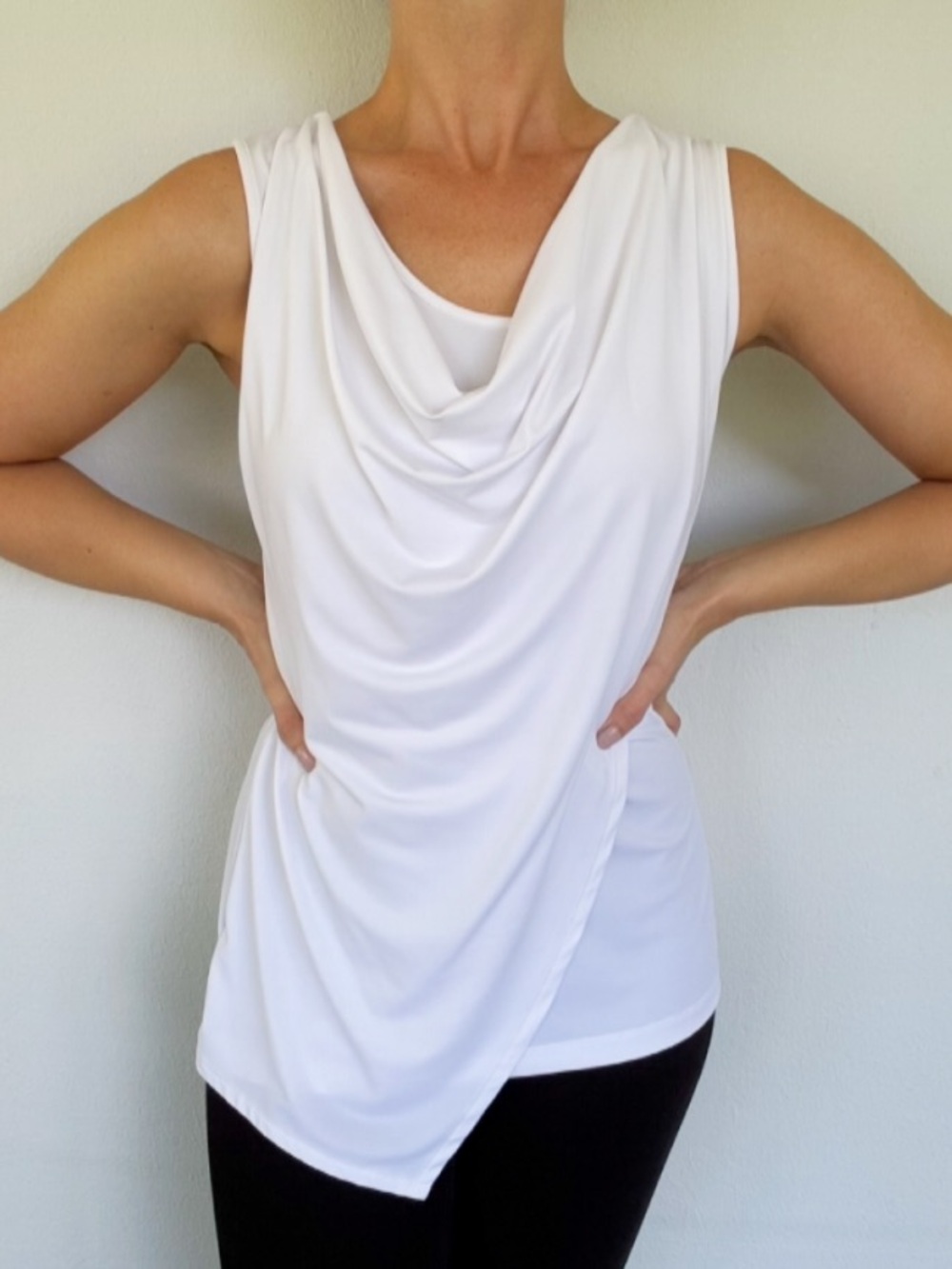 U-Knit white draped cowl neck sleeveless spandex stretch blouse size small